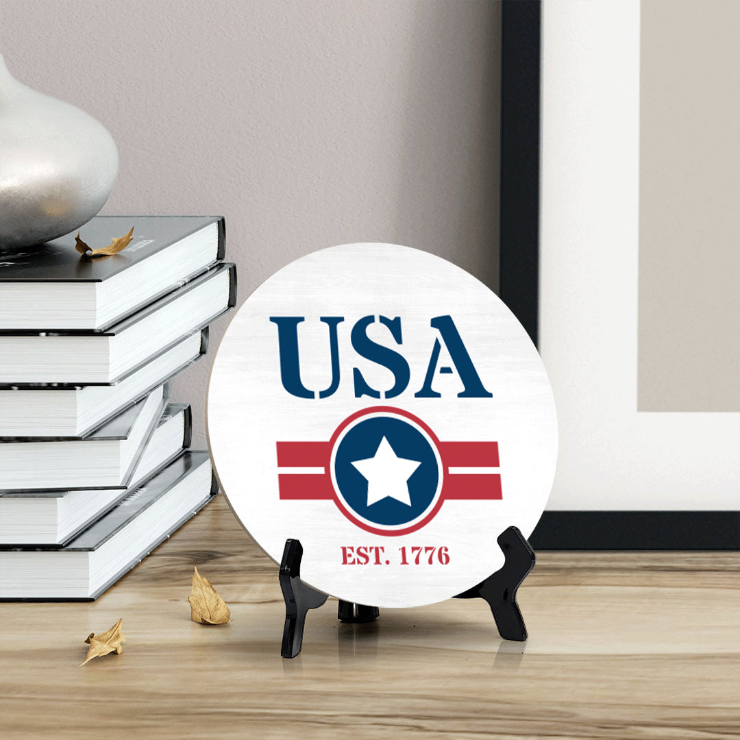 USA est. 1776 (5 x 5“) Circle Table Sign with Acrylic Stand | American Pride Decoration