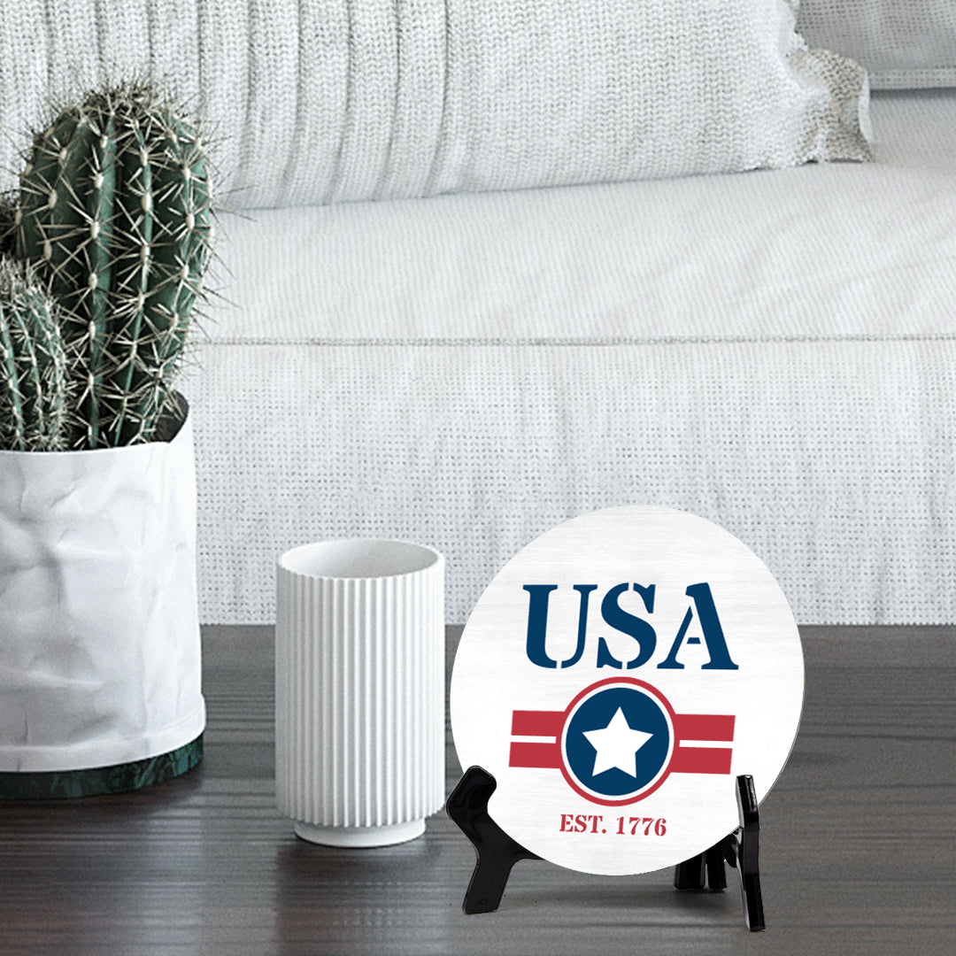 USA est. 1776 (5 x 5“) Circle Table Sign with Acrylic Stand | American Pride Decoration