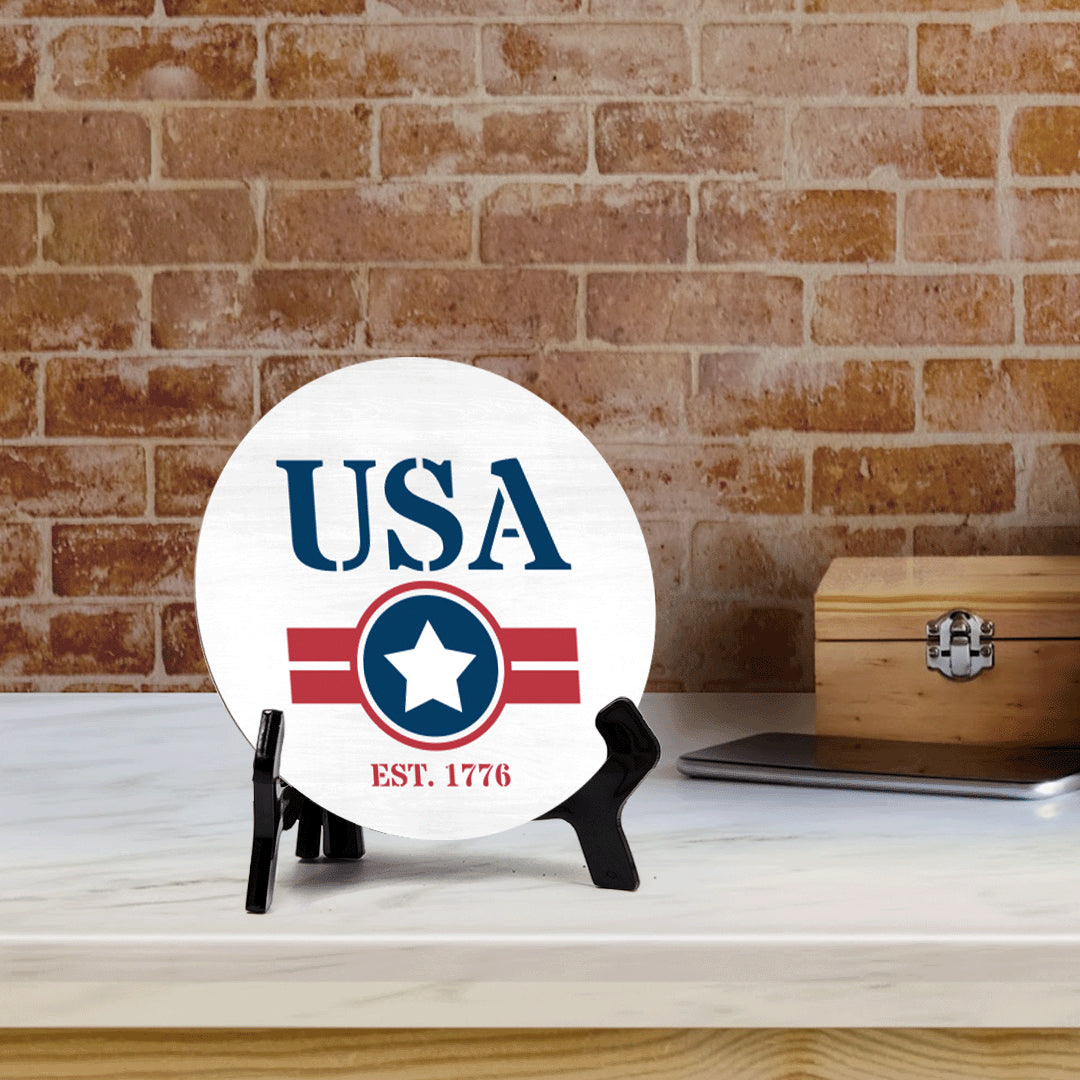 USA est. 1776 (5 x 5“) Circle Table Sign with Acrylic Stand | American Pride Decoration