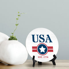 USA est. 1776 (5 x 5“) Circle Table Sign with Acrylic Stand | American Pride Decoration