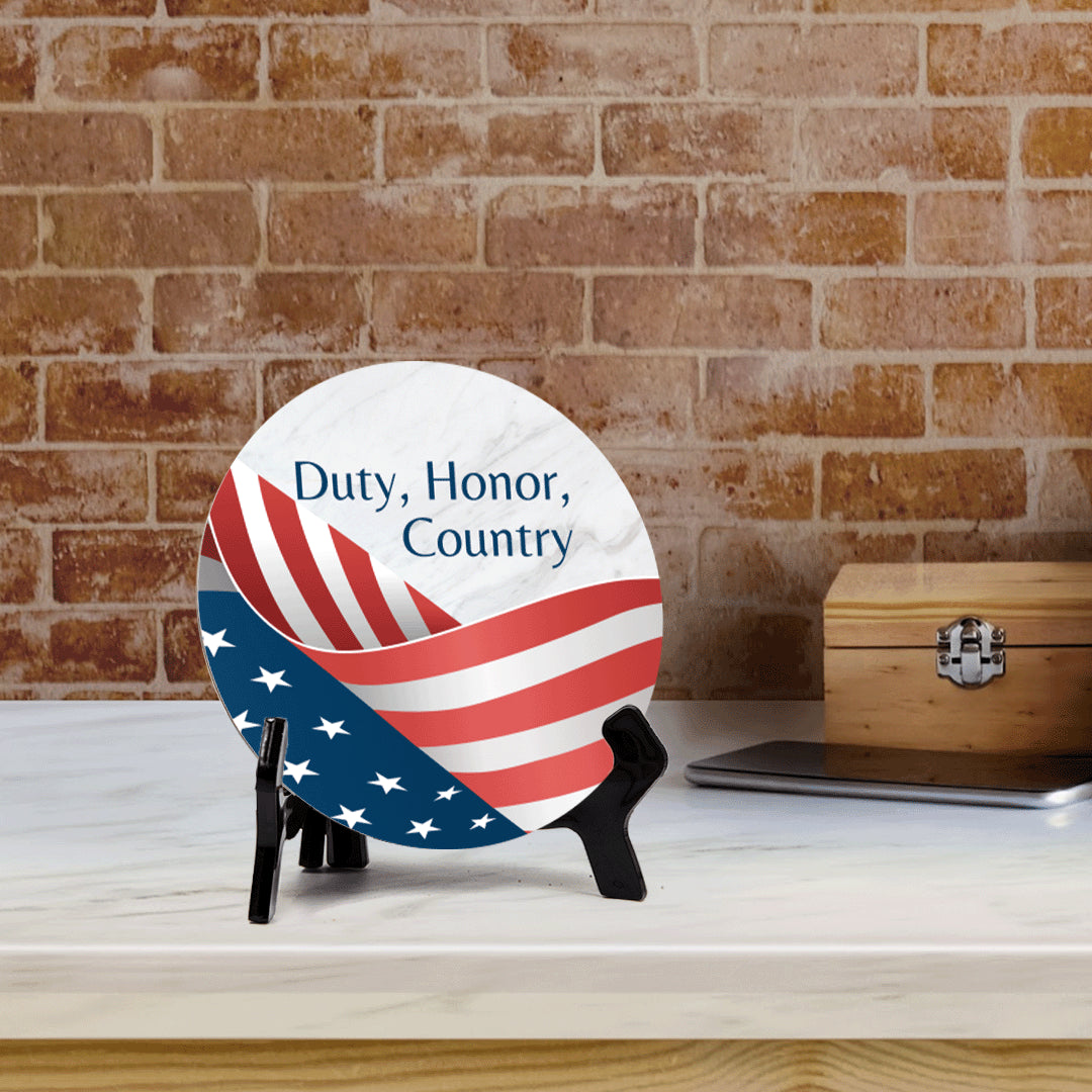 Duty, Honor, Country (5 x 5“) Circle Table Sign with Acrylic Stand | American Pride Decoration